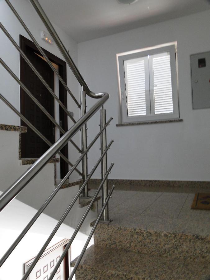 Vito & Rocco Apartment Malinska Quarto foto